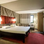Ibis Centre Champ De Mars 3*