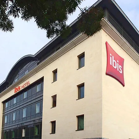 Ibis Centre Champ De Mars 3*
