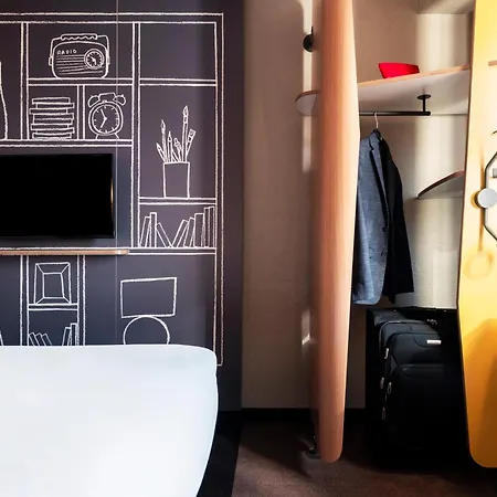 Ibis Centre Champ De Mars 3* 鲁昂