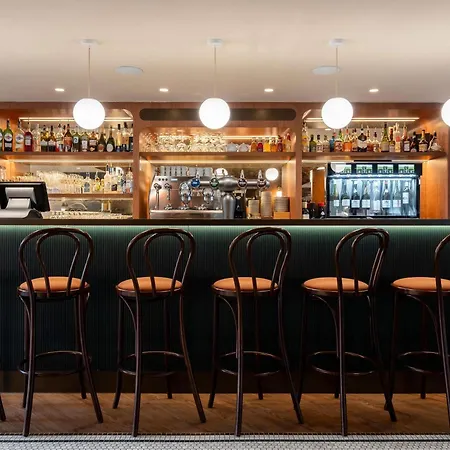 Ibis Centre Champ De Mars Hotell 3*