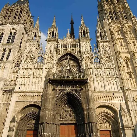 Ibis Centre Champ De Mars Hotel Rouen