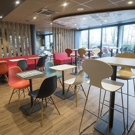 Ibis Centre Champ De Mars 3* Ruan