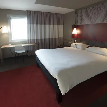 Ibis Centre Champ De Mars Hotel Rouen
