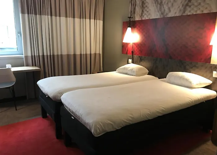 Ibis Centre Champ De Mars Hotell 3*