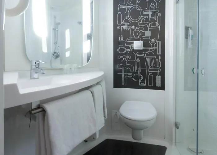 Hotell Ibis Centre Champ De Mars Rouen