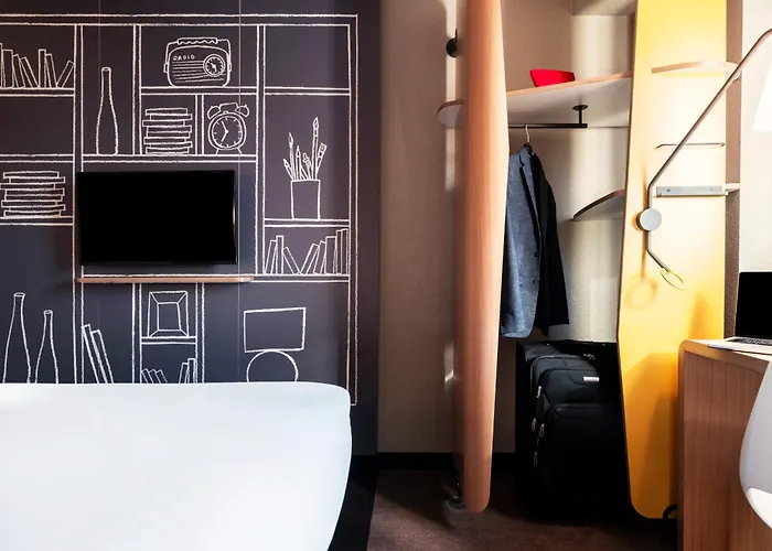 Ibis Centre Champ De Mars 3* Ρουέν