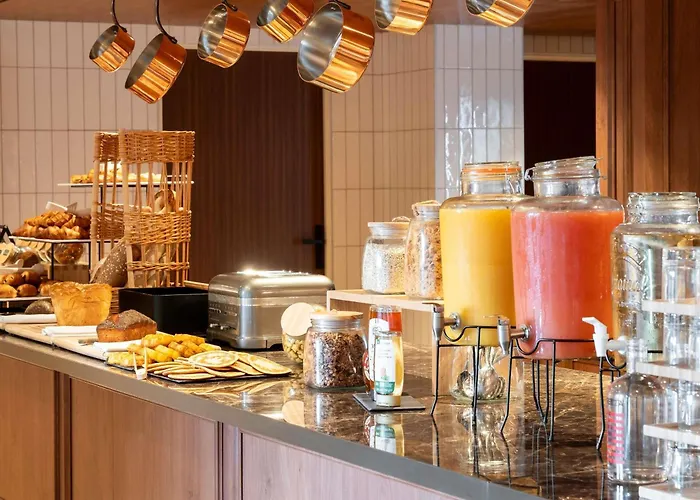 Ibis Centre Champ De Mars Hotell 3*