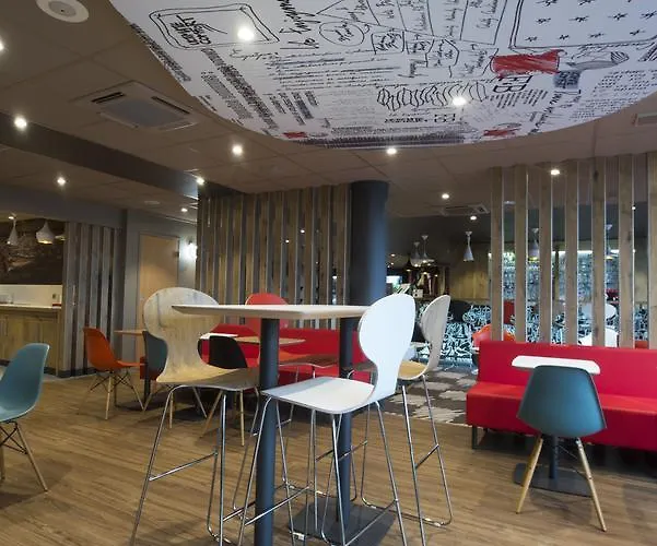 Hotell Ibis Centre Champ De Mars 3*